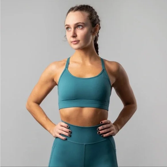 Alphalete Surface Tri Sports Bra | Alphalete Bra - Picture 2 of 5